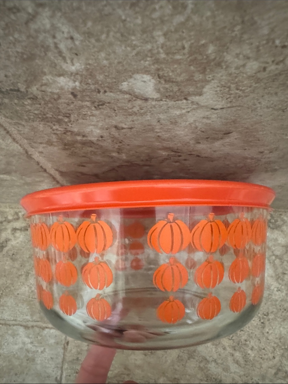 NEW Pyrex Orange Pumpkin Glass Bowl Orange Lid 4 cup 5.6x2.5 cookware fall